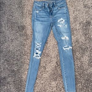 American Eagle Skinny Jeans - Size 4